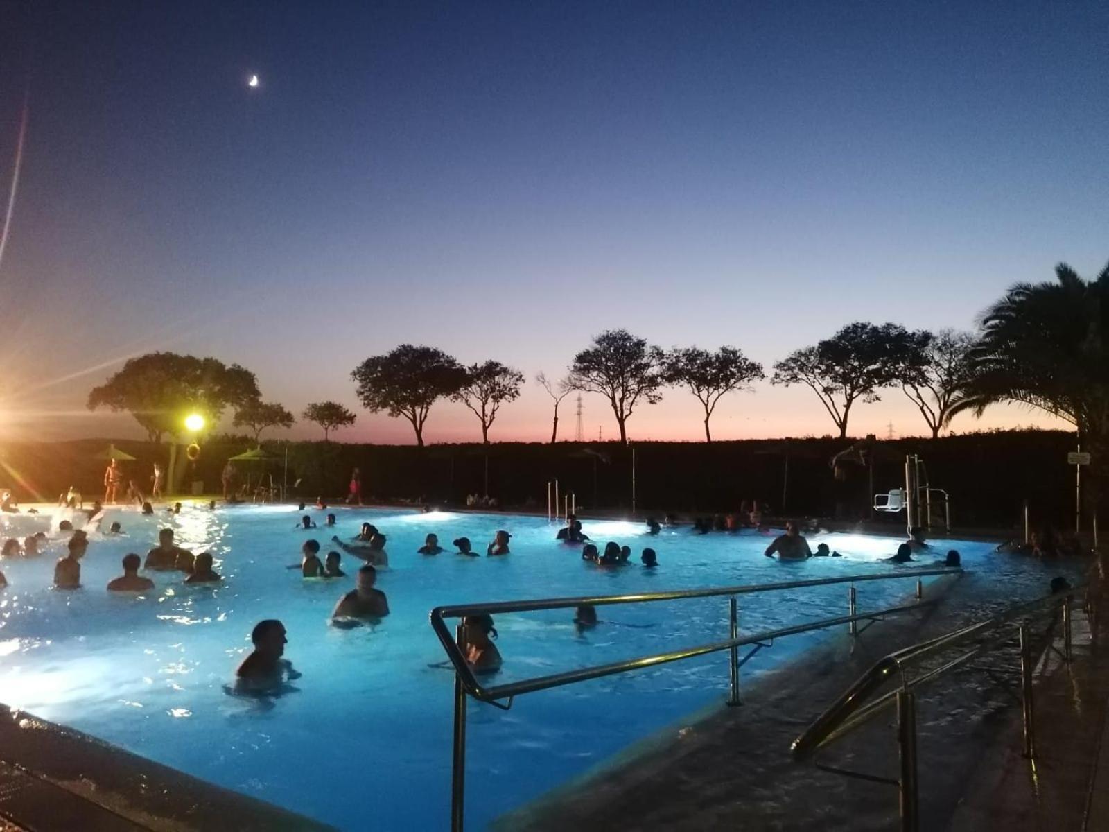 Camping Carlos III La Carlota Exteriér fotografie