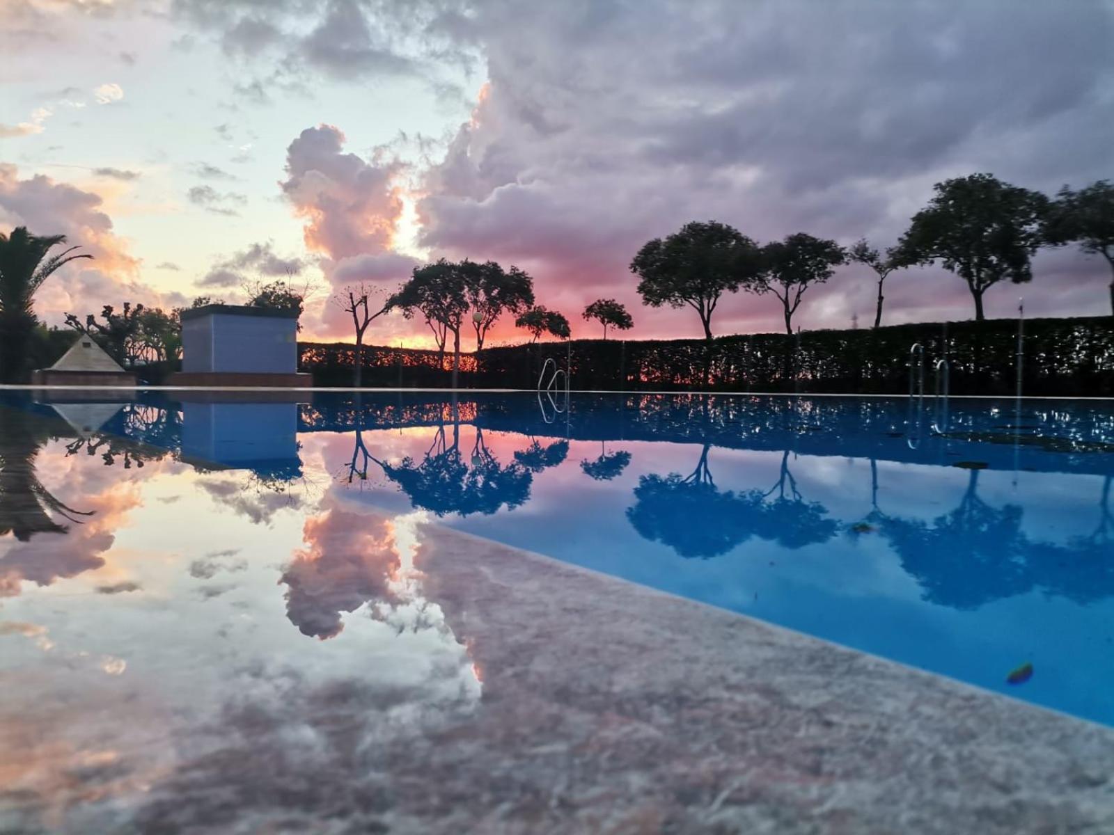 Camping Carlos III La Carlota Exteriér fotografie