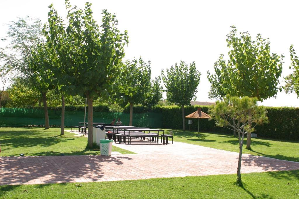Camping Carlos III La Carlota Exteriér fotografie